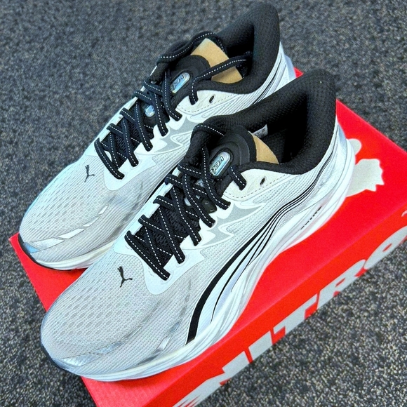 Puma Velocity NITRO 4 White/Black/silver SN 311141-02 Womes Running Shoe Size 7 - Picture 4 of 14